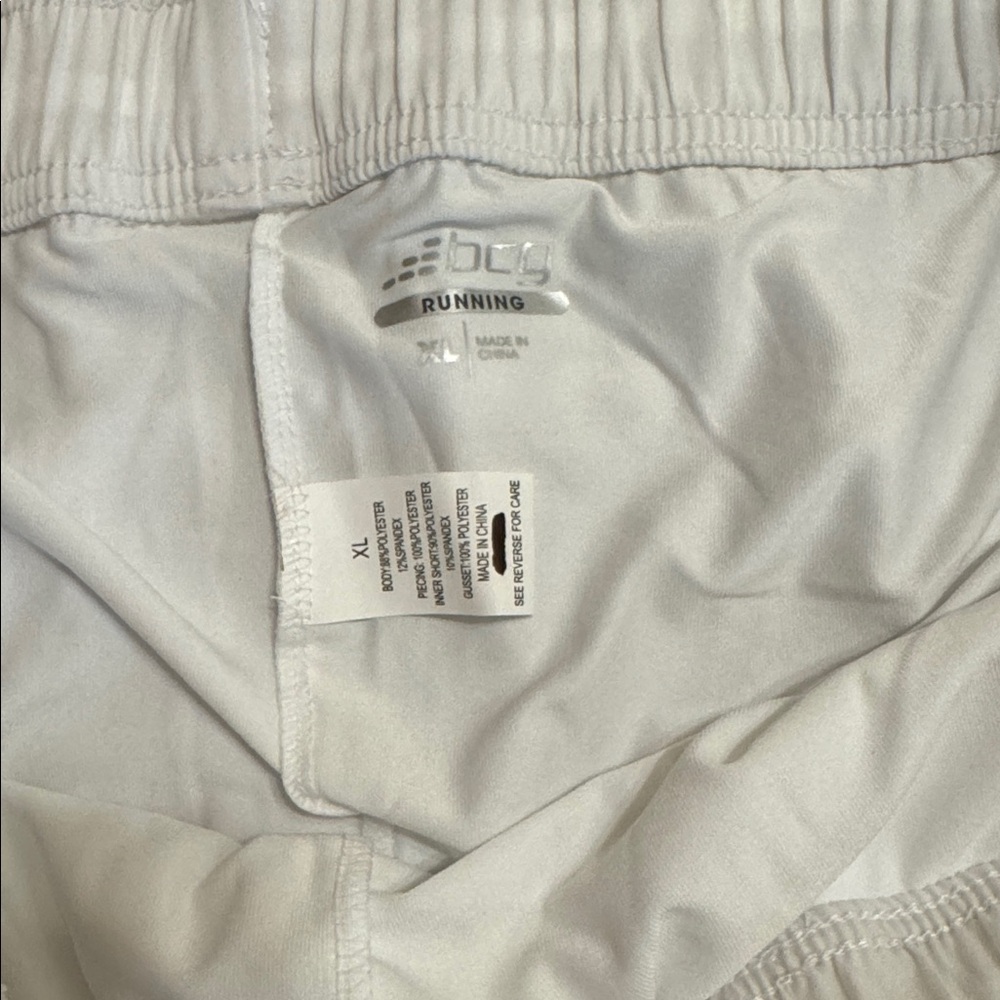 BCG Women's Run Mesh Pieced Shorts - Picture 3 of 4